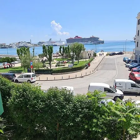 Apartment Outlook To The Sea Split